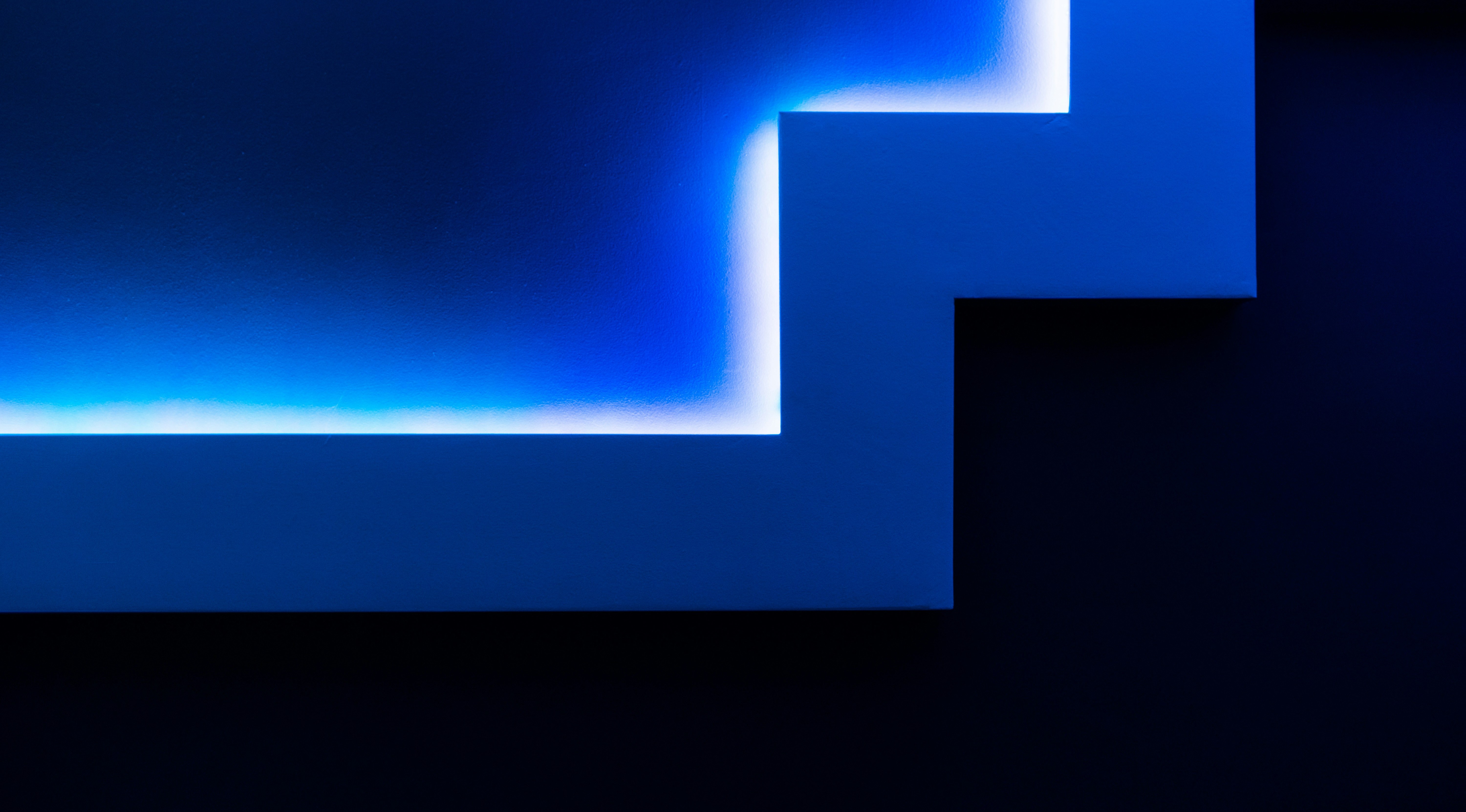 地缘政治风险下关键物资贸易的合同屏障构建：韧性条款设计与风险缓释路径