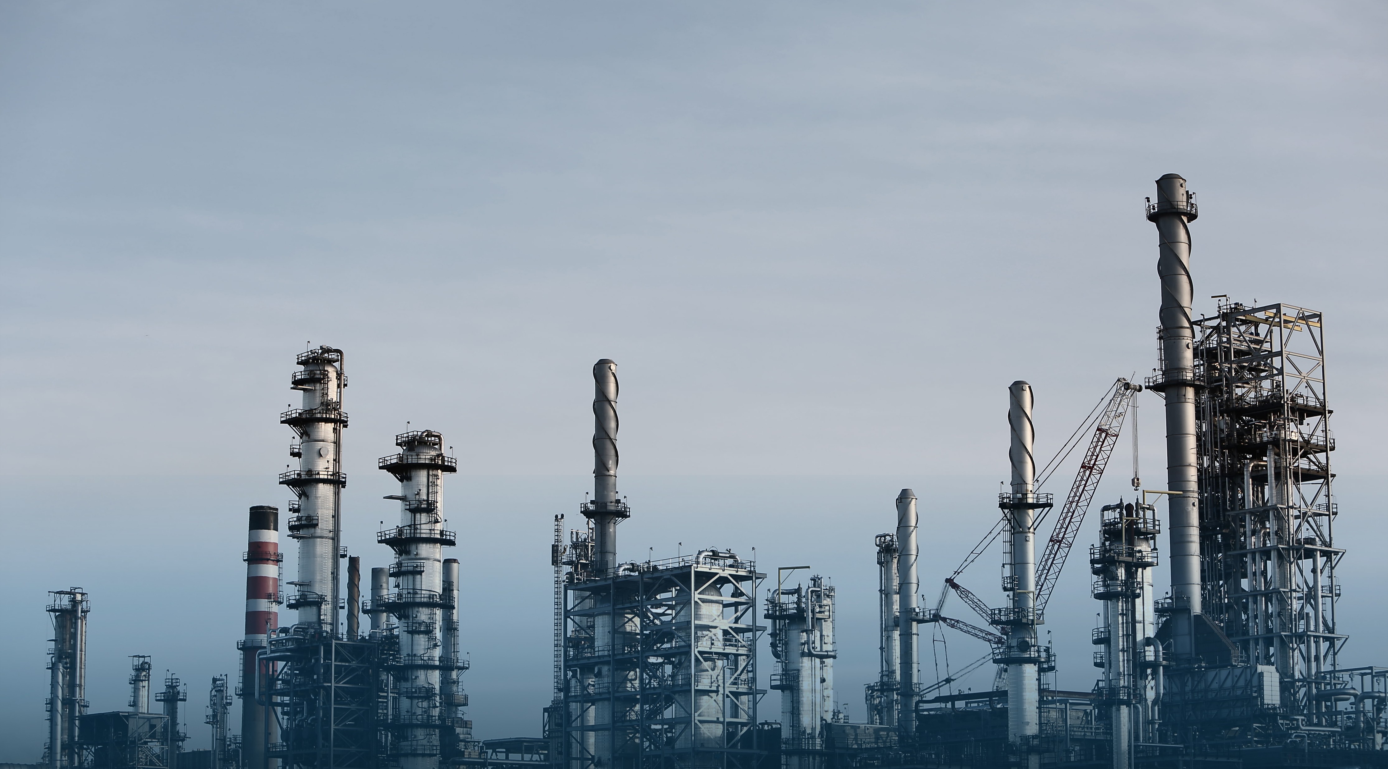 The Newcastle Express案：“需经批准条款”对合同效力的影响